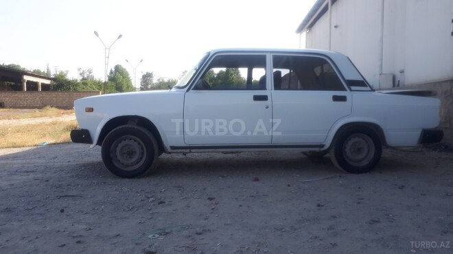 LADA (VAZ) 2107 2007, 250,000 km - 1.6 l - Quba
