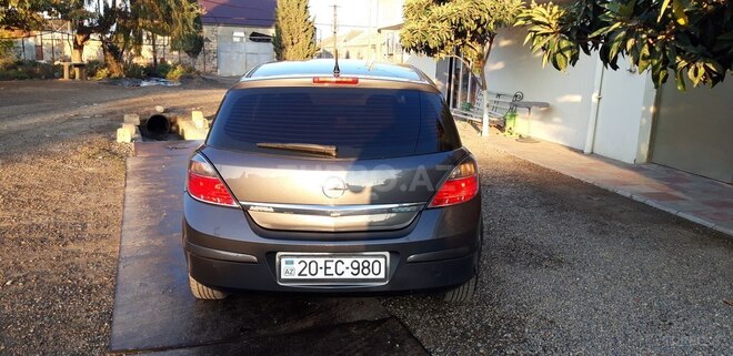 Opel Astra 2008, 270,000 km - 1.4 l - Gəncə