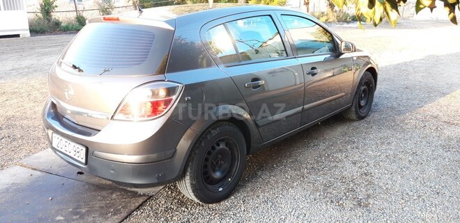 Opel Astra 2008, 270,000 km - 1.4 l - Gəncə