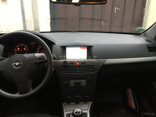Opel Astra 2005, 207,000 km - 1.3 l - Gəncə