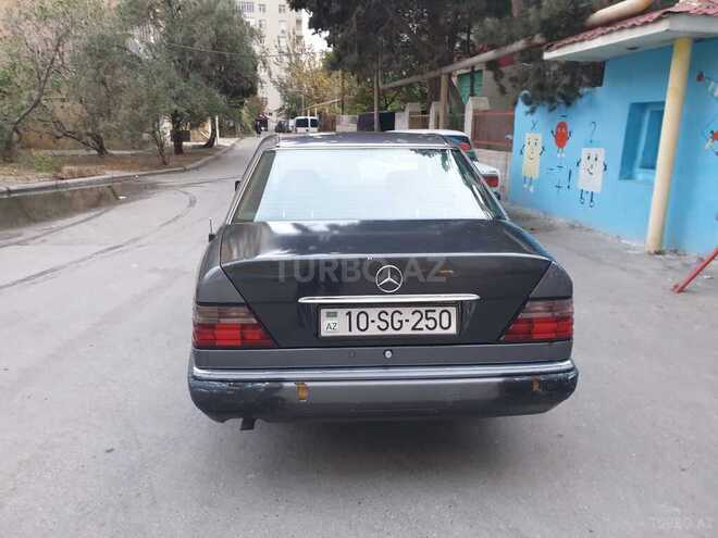 Mercedes E 250 1995, 500,000 km - 2.5 l - Bakı