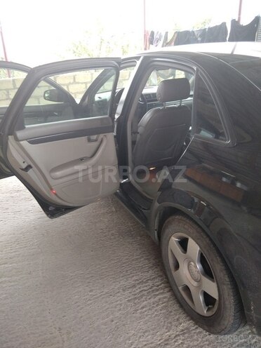 Audi A4 2004, 264,000 km - 1.8 л - Gəncə