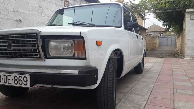 LADA (VAZ) 2107 2009, 62,000 km - 1.5 l - Salyan