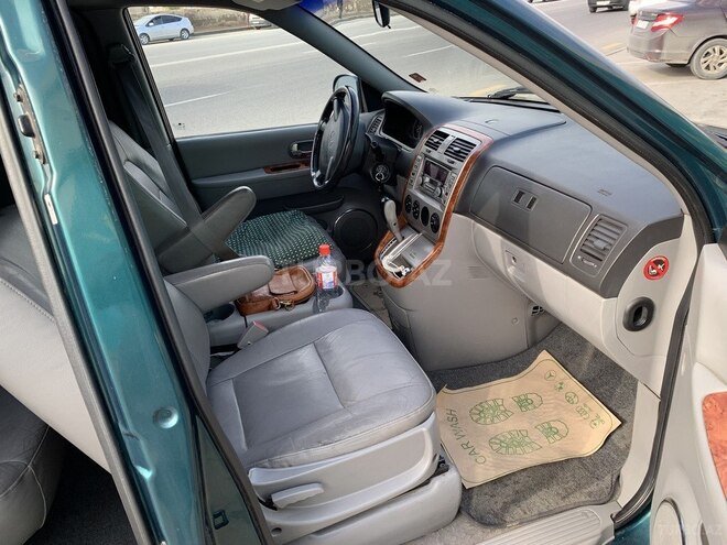 Kia Carnival 2004, 186,000 km - 2.5 l - Bakı