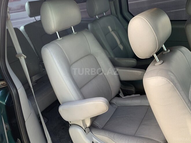 Kia Carnival 2004, 186,000 km - 2.5 l - Bakı