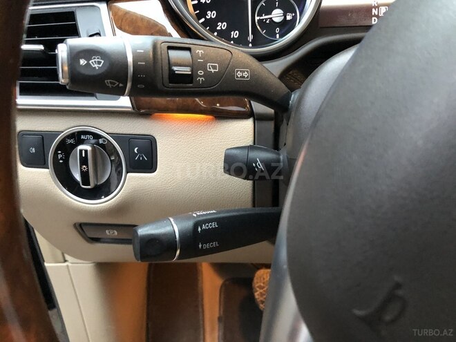 Mercedes GL 550 2013, 191,798 km - 5.5 l - Bakı