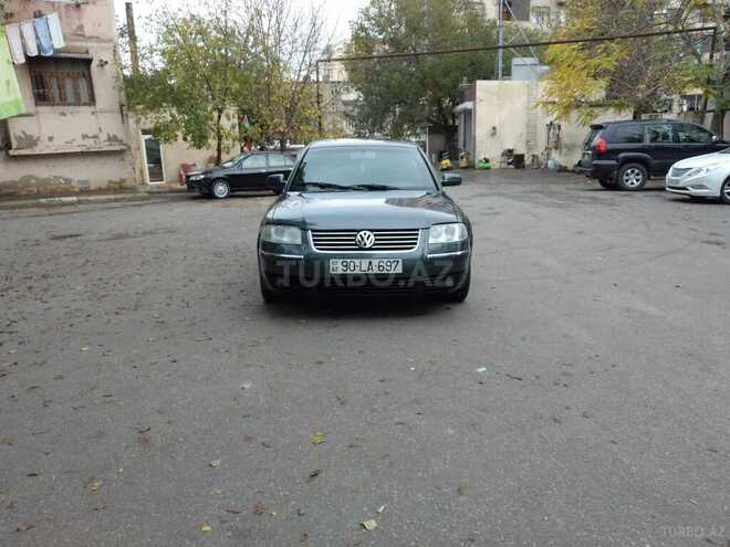Volkswagen Passat 2003, 234,500 km - 1.8 l - Bakı