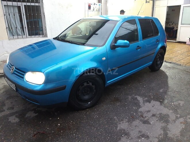 Volkswagen Golf 2003, 250,000 km - 1.6 l - Bakı