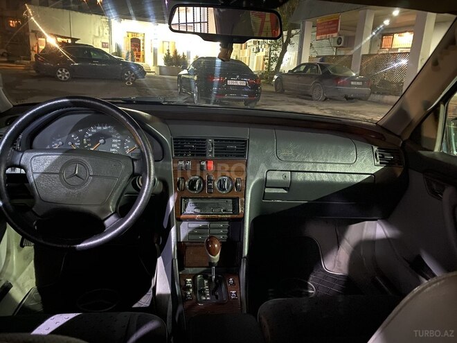 Mercedes C 180 1995, 343,000 km - 1.8 l - Bakı