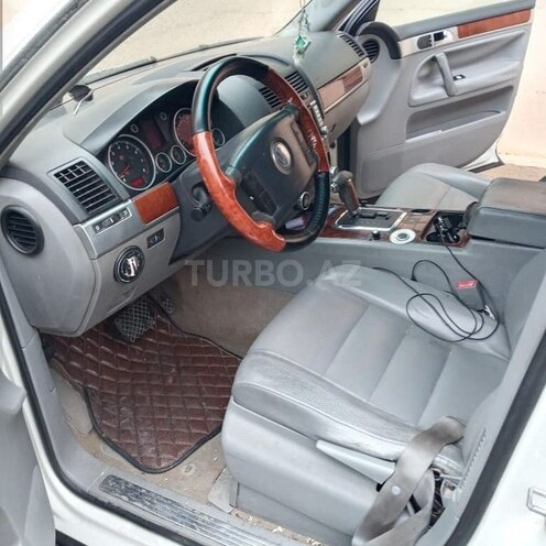 Volkswagen Touareg 2004, 289,813 km - 3.2 l - Bakı
