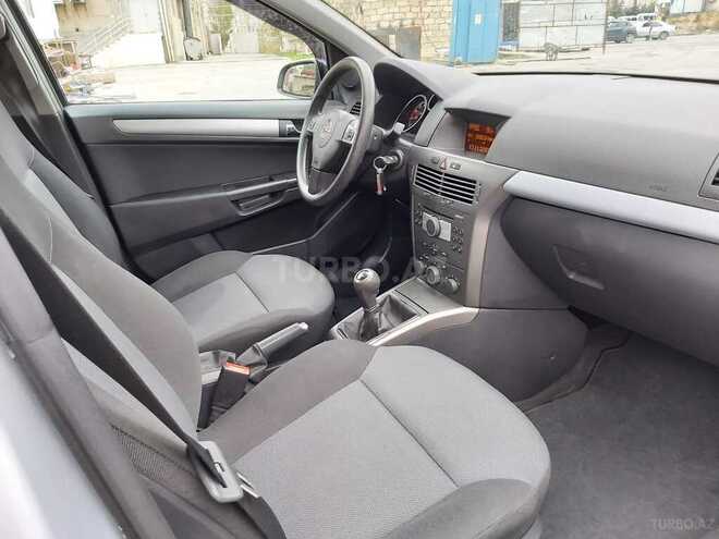 Opel Astra 2006, 122,000 km - 1.4 l - Bakı