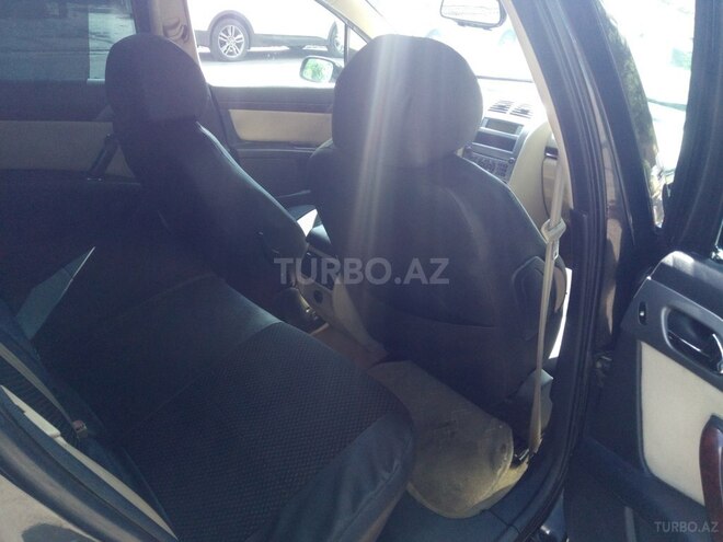 Peugeot 407 2005, 280,000 km - 2.0 l - Bakı