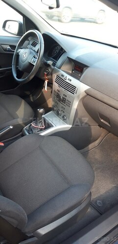 Opel Astra 2009, 161,000 km - 1.3 l - Bakı