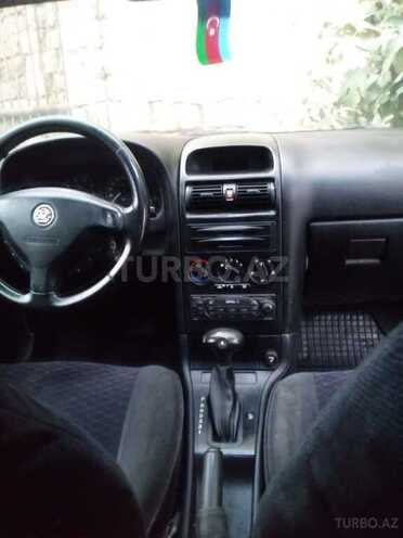Opel Astra 2000, 380,000 km - 1.6 l - Bakı