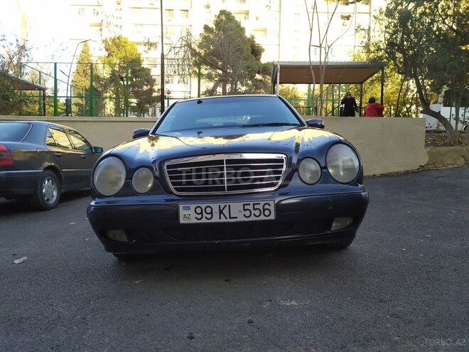 Mercedes E 240 2000, 337,000 km - 2.4 l - Bakı