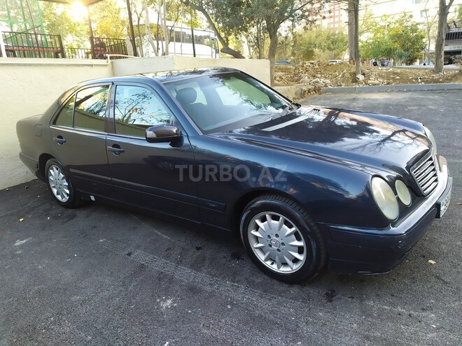 Mercedes E 240 2000, 337,000 km - 2.4 l - Bakı
