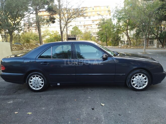 Mercedes E 240 2000, 337,000 km - 2.4 l - Bakı
