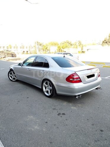 Mercedes E 270 2002, 294,000 km - 2.7 л - Bakı