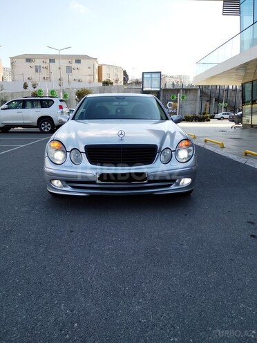 Mercedes E 270 2002, 294,000 km - 2.7 л - Bakı