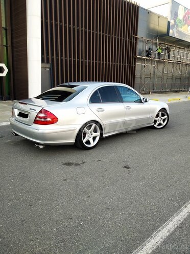 Mercedes E 270 2002, 294,000 km - 2.7 л - Bakı