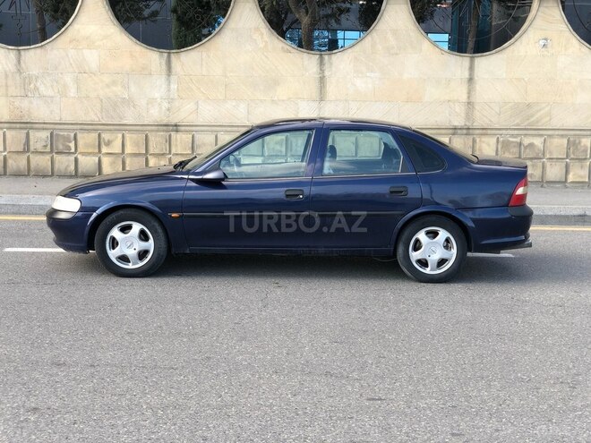Opel Vectra 1998, 275,600 km - 1.8 l - Bakı