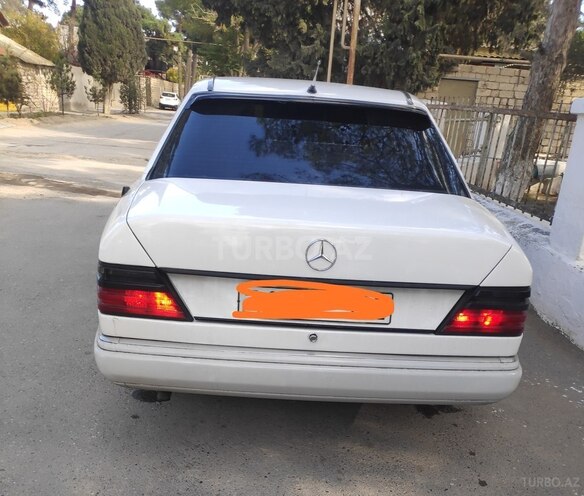 Mercedes E 200 1991, 222,222 km - 2.0 l - Bakı