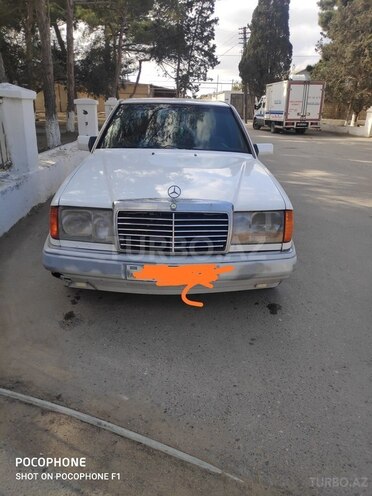 Mercedes E 200 1991, 222,222 km - 2.0 l - Bakı
