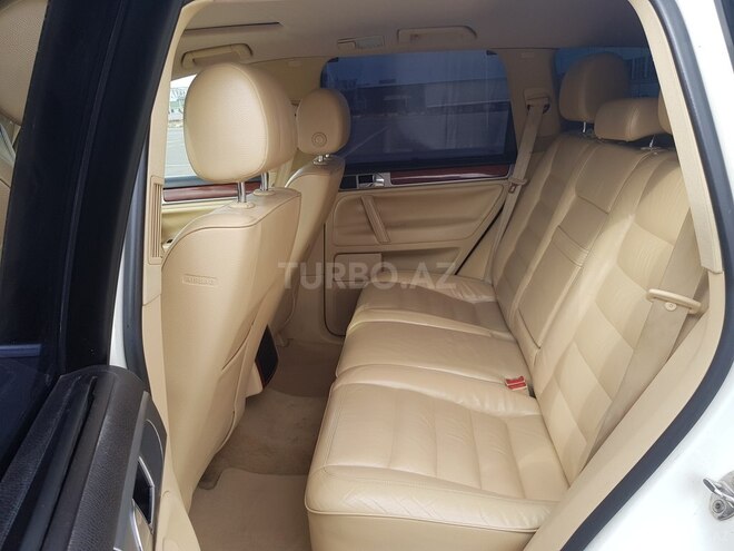 Volkswagen Touareg 2005, 225,800 km - 3.2 l - Gəncə