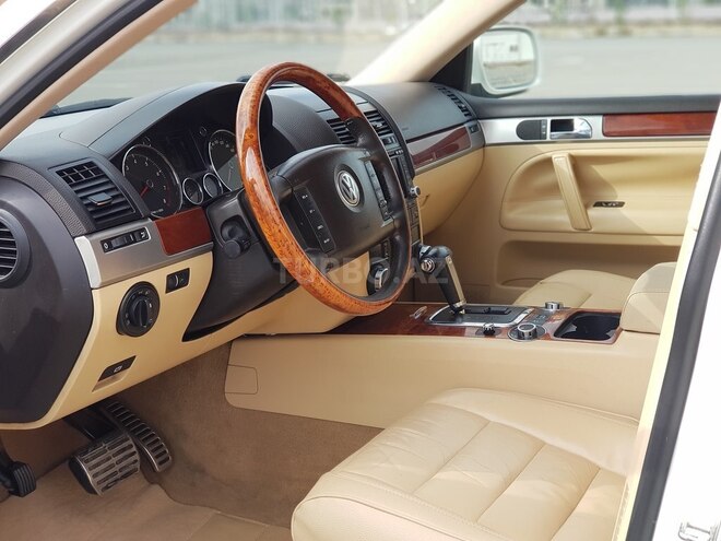 Volkswagen Touareg 2005, 225,800 km - 3.2 l - Gəncə