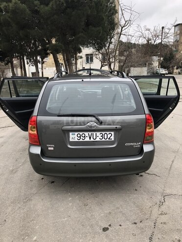 Toyota Corolla 2005, 290,550 km - 1.4 l - Bakı