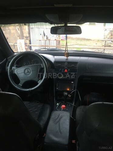 Mercedes C 220 1998, 426,030 km - 2.2 л - İmişli
