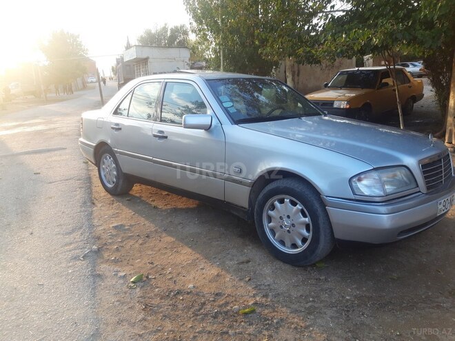 Mercedes C 180 1994, 280,000 km - 1.8 л - Sumqayıt