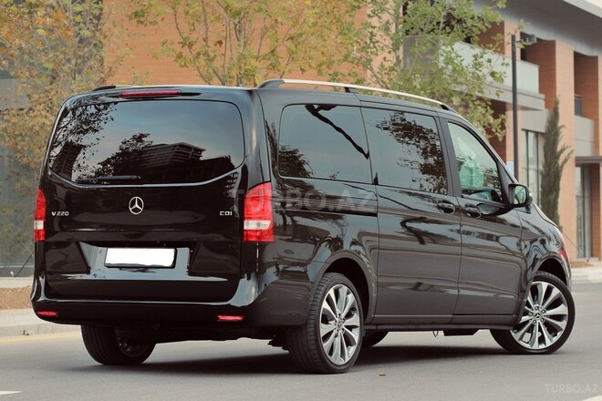 Mercedes V 220 2015, 173,000 km - 2.2 l - Bakı
