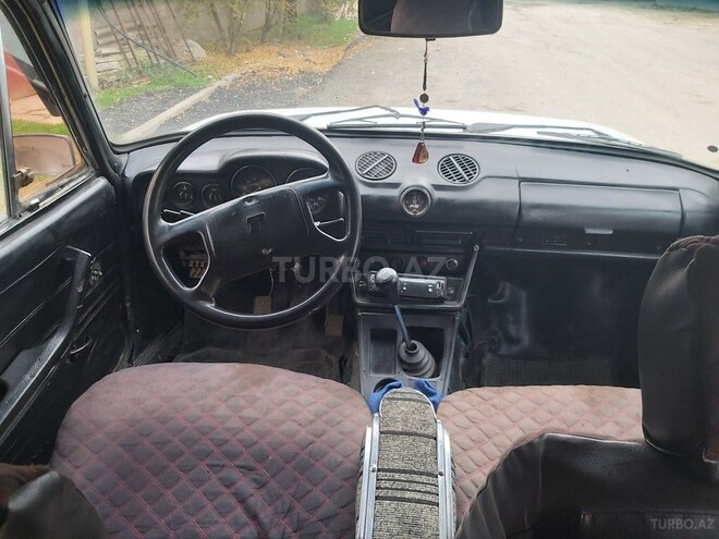 LADA (VAZ) 2106 1986, 850,000 km - 1.6 л - Qazax
