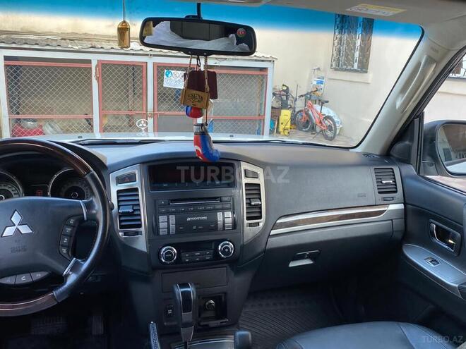 Mitsubishi Pajero 2014, 95,500 km - 3.8 л - Bakı