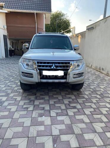 Mitsubishi Pajero 2014, 95,500 km - 3.8 л - Bakı