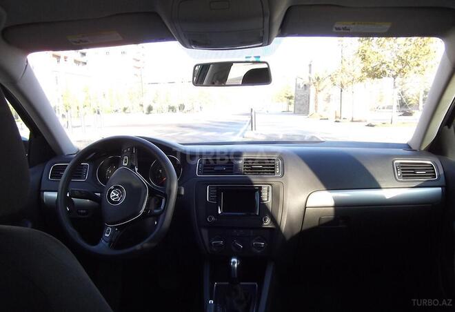 Volkswagen Jetta 2017, 18,900 km - 1.4 l - Bakı