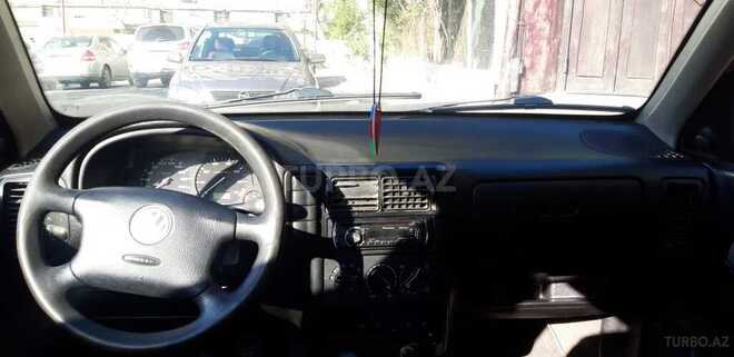 Volkswagen Polo 1995, 365,000 km - 1.6 l - Bakı