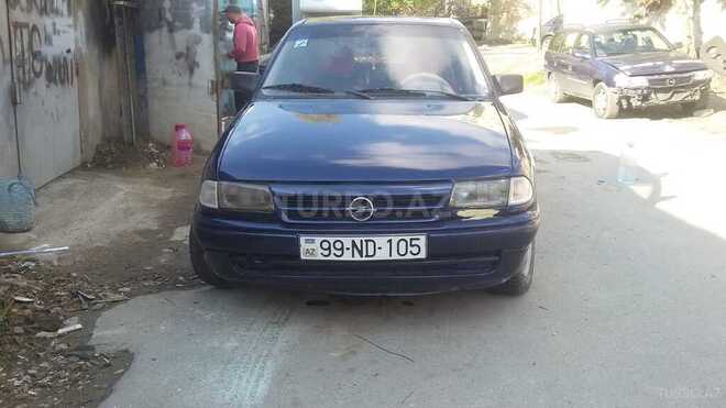 Opel Astra 1993, 250,000 km - 1.8 l - Bakı
