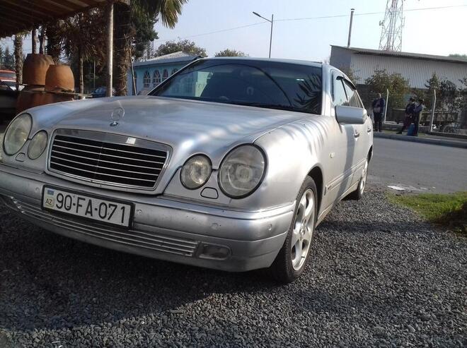 Mercedes E 280 1998, 239,500 km - 2.8 l - Zaqatala