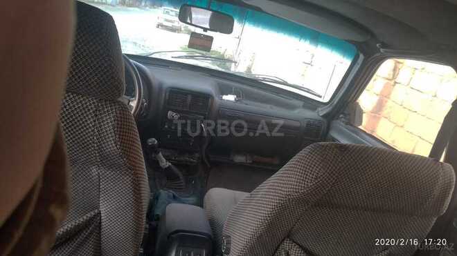 GAZ 3102 1998, 250,000 km - 2.4 l - Sumqayıt