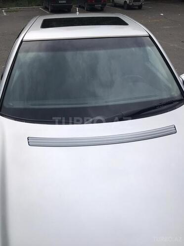 Mercedes E 240 2000, 281,000 km - 2.4 l - Bakı