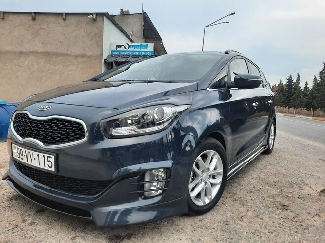 Kia Carens 2016, 90,000 km - 2.0 l - Bakı