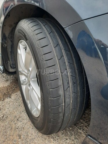 Kia Carens 2016, 90,000 km - 2.0 l - Bakı