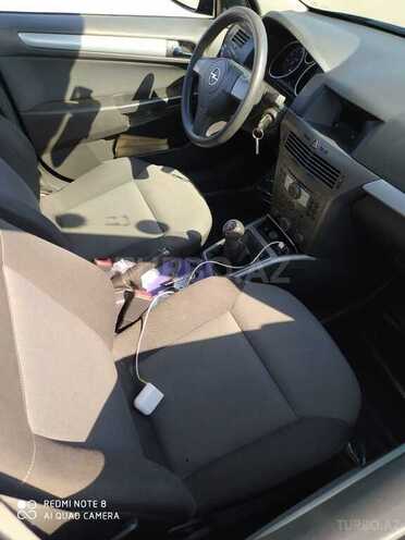 Opel Astra 2005, 190,000 km - 1.4 л - Bakı