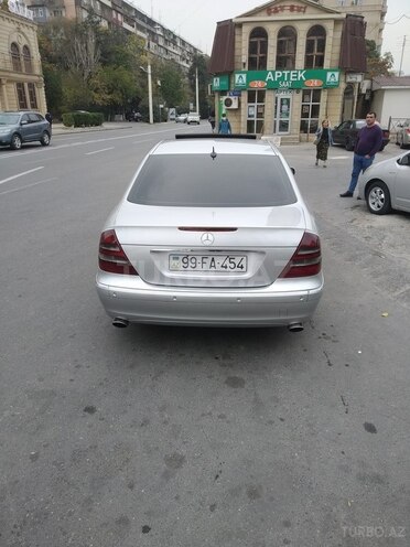 Mercedes E 270 2003, 300,826 km - 2.7 л - Bakı