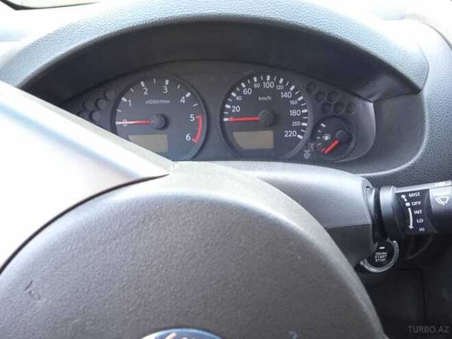 Nissan Navara 2011, 190,000 km - 2.5 l - Bakı