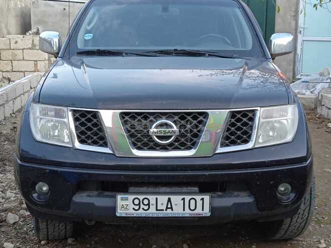 Nissan Navara 2011, 190,000 km - 2.5 l - Bakı