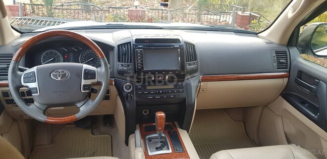 Toyota Land Cruiser 2012, 84,400 km - 4.0 l - Tovuz
