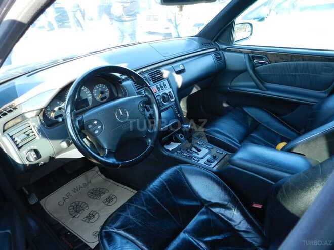 Mercedes E 280 2000, 231,000 km - 2.8 л - Bakı